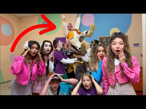 Видео: 🥶 ГДЕ СУ Kamil И Amina НЕСТАЛИ ИЗ КАМПУСА? Школска истрага | KiKiDo Campus Serbian - Kompilacije