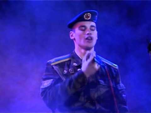 Видео: Паренёк курносый