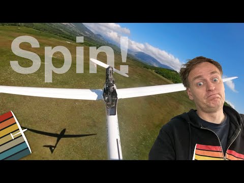 Видео: Планер едва не столкнулся с землей и совершил аварийную посадку: реакция инструктора!