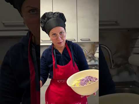 Видео: Вкусный салатик на Новогодний Стол 🤤🤤🤤