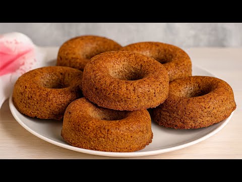 Видео: Только овсянка, яблоко и банан! Здоровый диетический торт за 5 минут! Без сахара и муки!