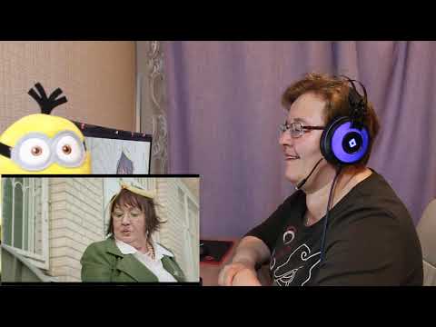 Видео: РЕАКЦИЯ МАМЫ НА [ЧОТКИЙ ПАЦА. ТЫ ГОРИШЬ КАК ОГОНЬ - SLAVA MARLOW (ПАРОДИЯ)]