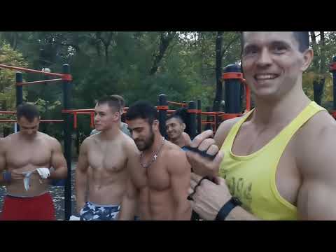 Видео: Кто быстрее: 222 выхода силой на четверых!