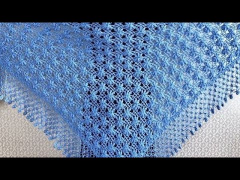 Видео: Как связать изящную треугольную шаль крючком, подробное объяснение для начинающих.