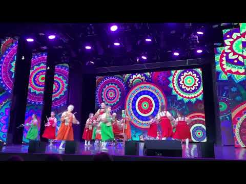 Видео: Танец "Ниточка, вяжись" 🤩