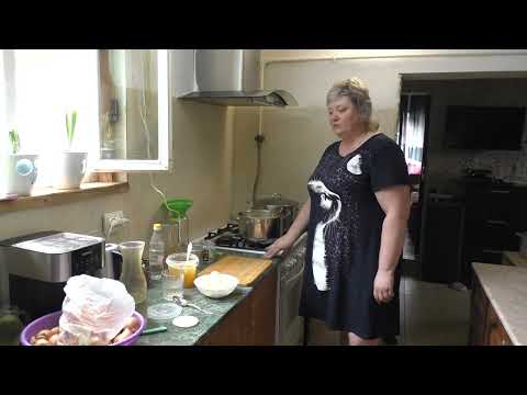 Видео: Как я делаю Мацони( мацун)- не теряем время ,маринуем лук