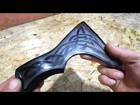Видео: СЕКРЕТНЫЙ СПОСОБ защиты ТОПОРА от РЖАВЧИНЫ!!!. Axe pattern. Axe as a gift with your own hands.