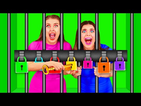 Видео: Побег из Комнаты Челлендж | Сумасшедший Челлендж от BaRaDa Challenge