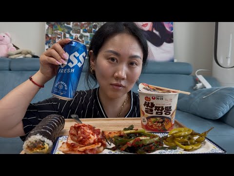 Видео: КОРЕЙСКИЙ ФАСТФУД |МУКБАНГ |김밥&쌀짬뽕 |먹방🇰🇷