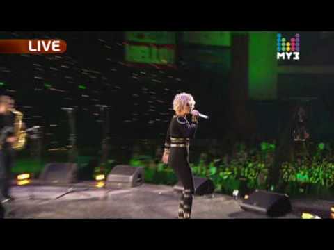 Видео: ВАЛЕРИЯ (VALERIYA) - I Know LIVE. Премия Муз-ТВ 2010