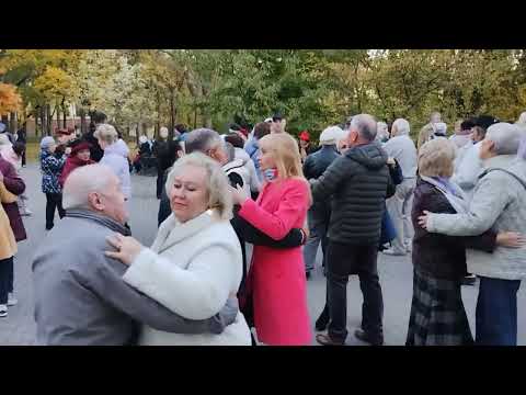 Видео: 26.10.2024.💘💥💫Спускается над озером закат.Ядвига Поплавская +Александр Тихонович.Гомель.