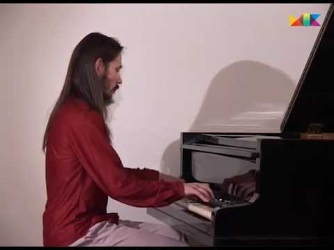 Видео: Федор Амиров. С.Прокофьев. "Мысли"