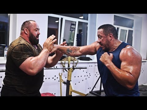 Видео: Как Маланичев Кокляева боксу учил!