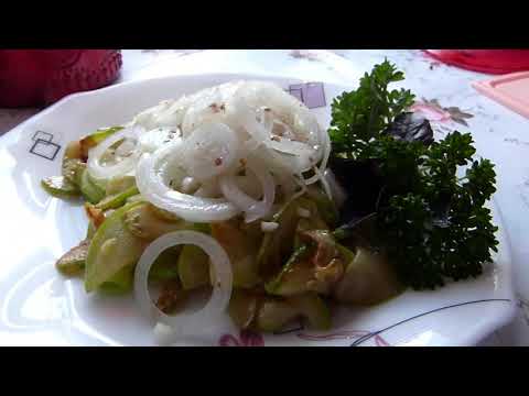 Видео: Так ели крестьяне в старину!В деревнях до сих пор так готовят!Планетарный миксер Kitfort KT-1348-1