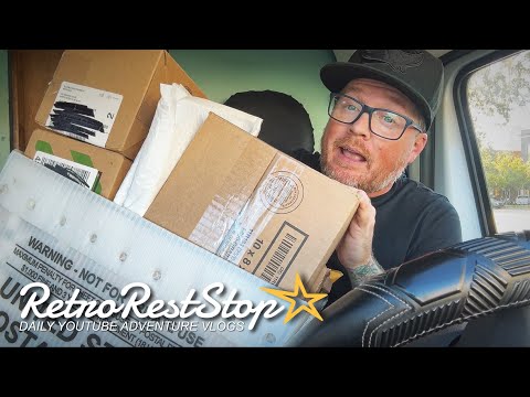 Видео: Распаковка фильмов за октябрь | Ретро-остановка