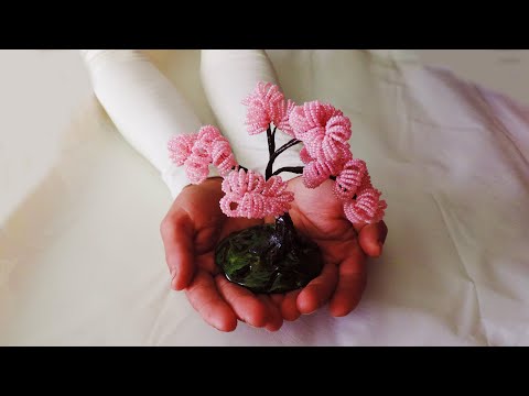 Видео: Бонсай из бисера. / Bonsai from beads.