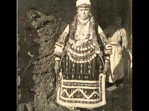 Видео: Tri konia Три коня Любка Рондова Liubka Rondova