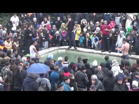 Видео: Бобов дол Богоявление 6.1.2016