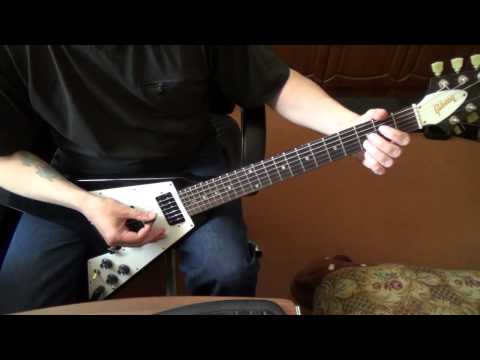 Видео: Самый простой РИФ на электрогитаре для начинающих №3