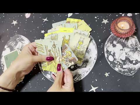 Видео: Её отношение к Вам. Гадание для мужчин. Таро