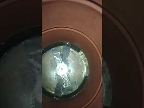 Видео: измельчитель сена и травы из 200 литровой бочки