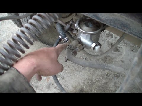 Видео: Двухпроводной воздухораспределитель на прицеп (фрагмент работы камазиста)