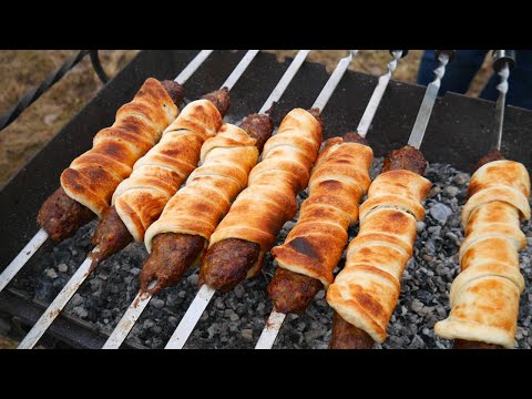 Видео: Такой Кебаб я еще не готовил! Супер сочный кебаб из говядины в тесте. Рецепт от Тихона.