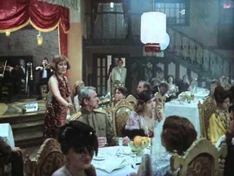 Видео: черная моль