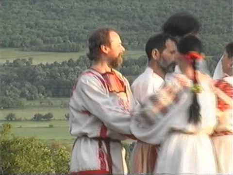 Видео: МГИЭТ -  Заплетись-плетень (хоровод)