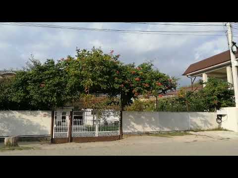 Видео: Иду по центральной улице села Лдзаа (Абхазия) и показываю инфраструктуру