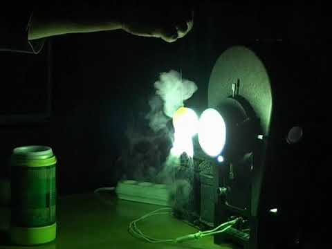 Видео: Лекционный эксперимент:  ФЛУОРЕСЦЕНЦИЯ ПРИ НИЗКИХ ТЕМПЕРАТУРАХ