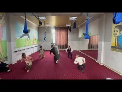 Видео: школа Альфа Гений комуз деми