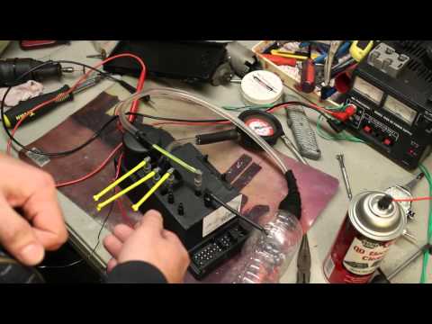 Видео: Ремонт насоса дверного замка Mercedes