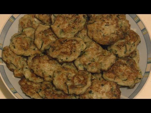 Видео: Кабачковые оладьи с фаршем.