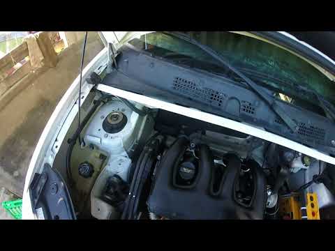 Видео: Замена свечей накаливания Citroen Berlingo
