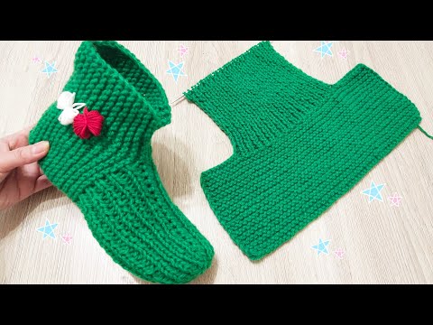 Видео: НОВОГОДНИЕ СЛЕДКИ-САПОЖКИ СПИЦАМИ/ТЕПЛО ВАШИМ НОГАМ 💜