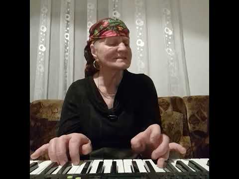 Видео: Тежко мина мойта младост..изпълнение на Рабие Неби!