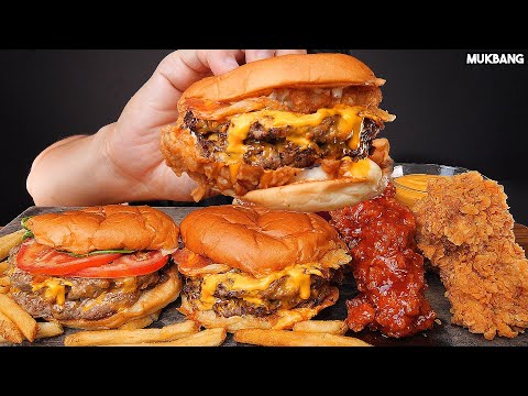 Видео: бургеры и жареный цыпленок BURGERS 🍔 KFC CHICKEN 🍗 FRENCH FRIES 🍟 EATING ASMR MUKBANG