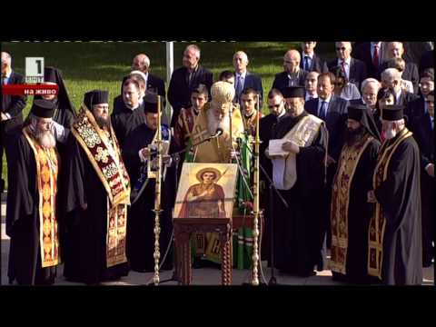 Видео: Водосвет на бойните знамена - 06.05.2015