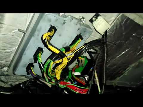 Видео: Периодически не открывается передняя дверь на автобусе ЛиАЗ-529265-79. Решение технических задач.