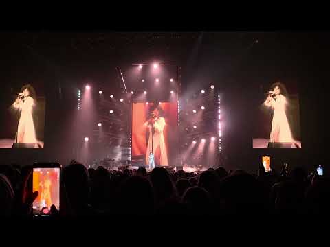 Видео: Zivert в Кишинёве 21.10.2025_14