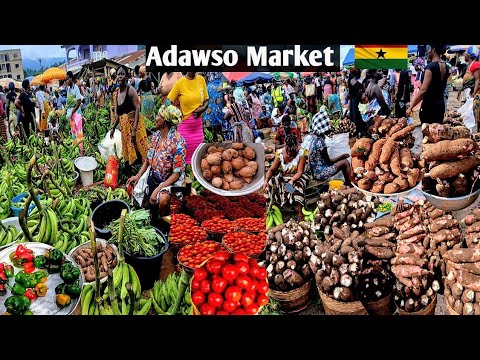 Видео: Сельский рынок в африканской деревне в Африке, Гана, Adawso#africa#ruralliving#ghana#rural#rurall...