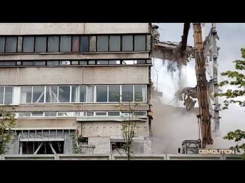 Видео: снос и разрушение завода ОАО «Реактив» the demolition and destruction of the plant  Russia