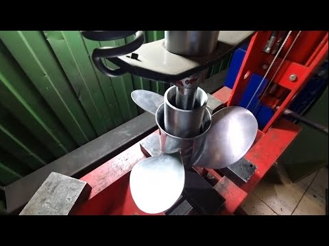 Видео: Замена демпфера гребного винта.