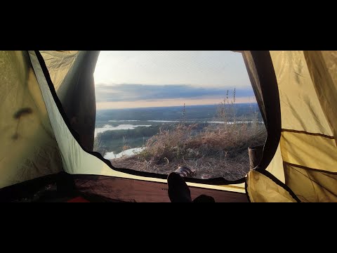 Видео: Подорож на мотоциклі у дикі місця, та ночівля на "Зміїній горі"