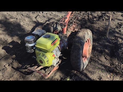 Видео: Стоимость вспашки трактором, мотоблоком. Почему пахать не выгодно? вспахать и не уйти в минус