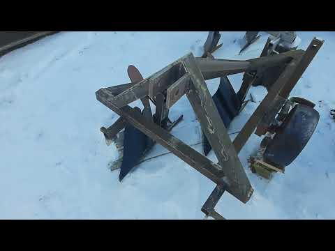 Видео: Самодельный плуг к трактору Т25 готов к работе. Обзор конструкции.