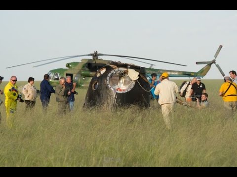 Видео: Экипаж ТПК "Союз ТМА-15М" благополучно вернулся на Землю