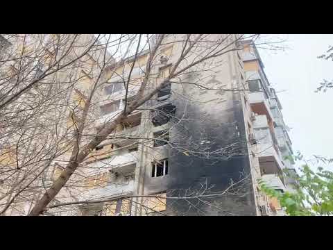 Видео: часть-2_ ДЫРКА в ДОМЕ от ДРОНА -ШАХЕДА РФ в КИЕВЕ ! Феномен UA 