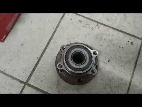 Видео: Wolksvagen Passat B6 ошибка 00778 датчик угла поворота, не проходит адаптация руля.